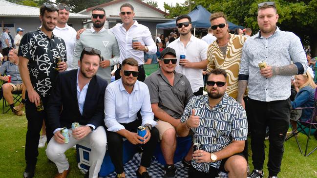 Hundreds of punters and fashionistas had a drinking adventure at the Woolamai Cup on the weekend. Here’s the pictures.