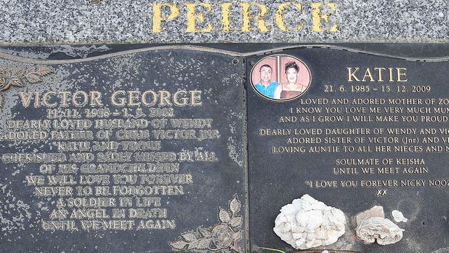 Walsh St police killing suspect Victor Peirce is buried next to his daughter Katie at Altonia Memorial Park. Picture: Ian Currie