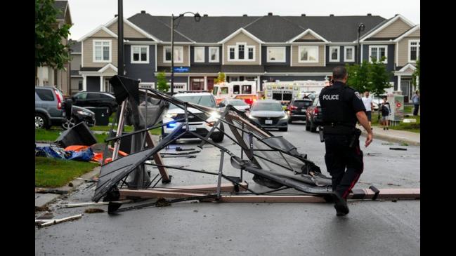 See the damage caused in just “a few moments,” as the Barrhaven tornado ...