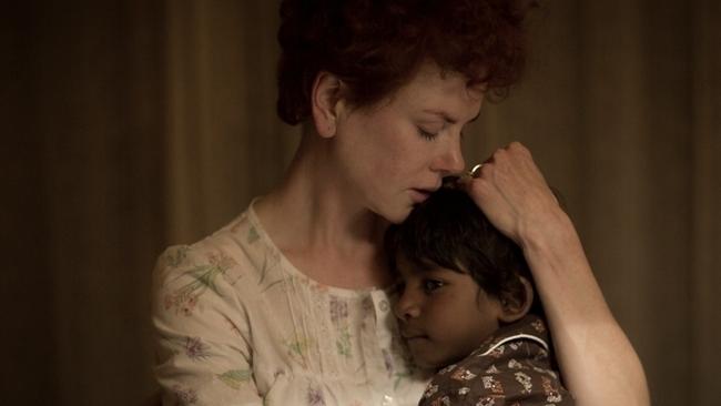 Nicole Kidman and Sunny Pawar appear in a scene from <span id="U32310123949KZE" style="font-weight:normal;font-style:italic;">Lion</span>. Picture: Rogers/The Weinstein Company via AP