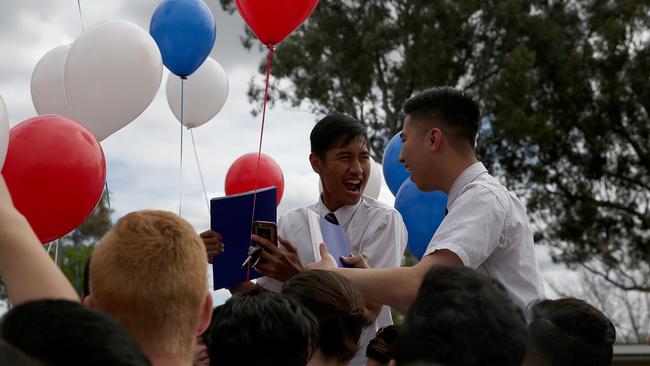 Balloons were a part of the ceremony.