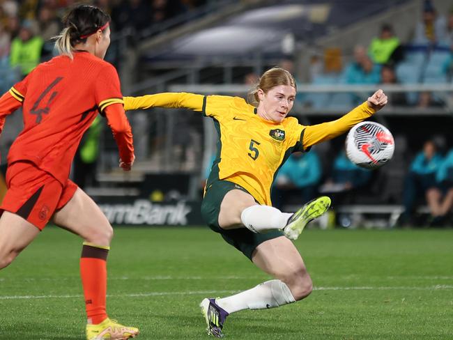 SYDNEY, AUSTRALIA - JUNE 03: Cortnee Vine of Australia attempts a shot at goalduring the international friendly match between Australia Matildas and China PR at Accor Stadium on June 03, 2024 in Sydney, Australia. (Photo by Cameron Spencer/Getty Images)