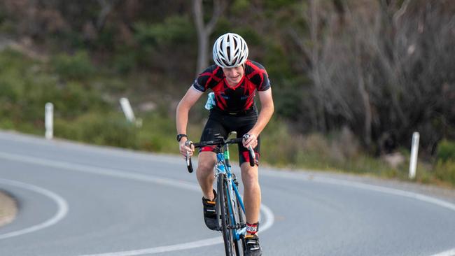 Jack Woodberry, pictured here in 2023, won the Australian Junior Triathlon Championships. Photo courtesy of Triathlon Tasmania.