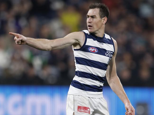 Cats give update on Jezza, young gun ahead of crunch clash