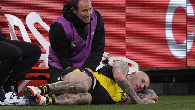 Dusty had some treatment before pulling the pin. (Photo by Daniel Pockett/Getty Images)