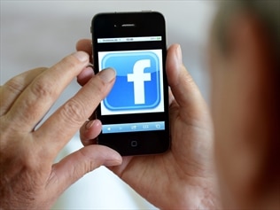 Social media giant Facebook is launching a new free mobile app for its popular Groups feature.