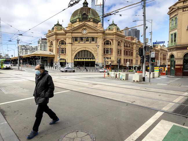 MELBOURNE, AUSTRALIA - NewsWire Photos October 19, 2021:  The streets of Melbourne CBD remain quiet as Victoria is only days away from Covid restrictions easing.Picture: NCA NewsWire / David Geraghty