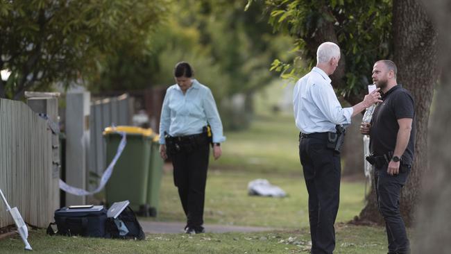 The siege in Park St Newtown comes to an end. Wednesday, December 21, 2022. Picture: Nev Madsen.