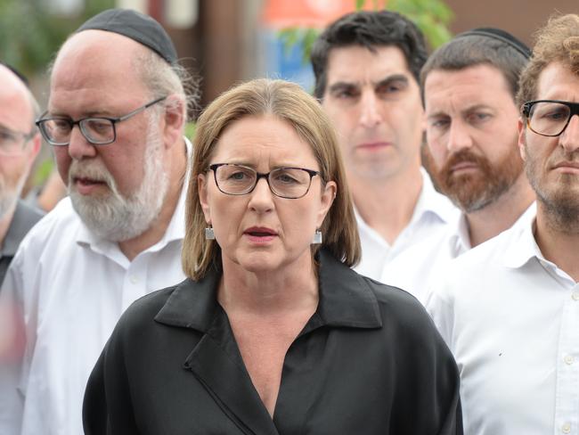 Premier Jacinta Allan meets members from Addass Israel synagogue at Ripponlea after an overnight fire. Picture: Andrew Henshaw