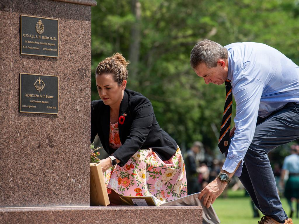 Lia Finocchiaro and Gerard Maley paid tribute at the Darwin Cenotaph with the laying of wreaths, 2023. Picture: Pema Tamang Pakhrin