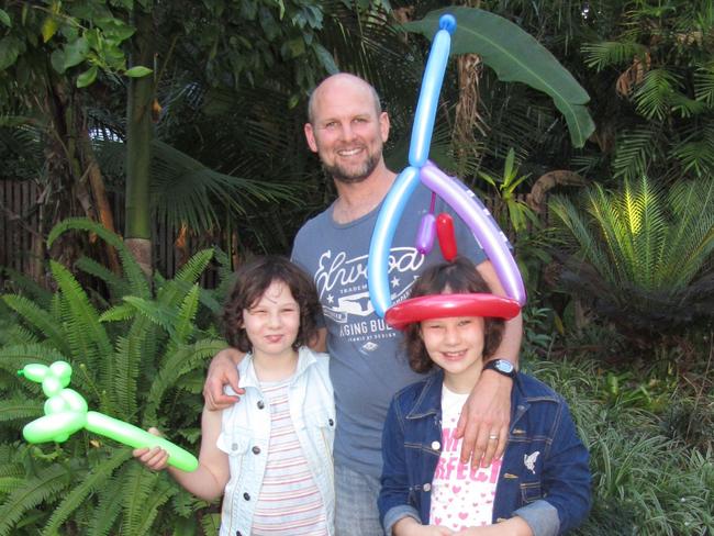 TV chef Matt Golinski and his twin daughters.