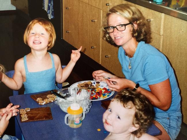 Janet Albrechtsen with her daughters Caitlin, 5, on the left and Sascha, 3, on the right, circa 1998