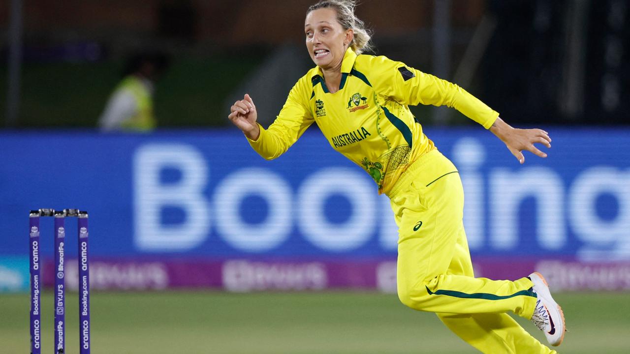 Ashleigh Gardner continued her good form in the tournament after her big payday in the WPL auction. (Photo by Marco Longari / AFP)