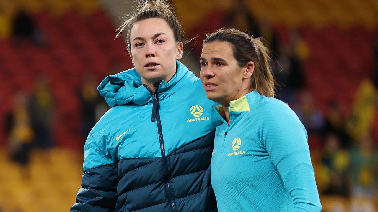 Mackenzie Arnold and Lydia Williams. Photo by Cameron Spencer/Getty Images.