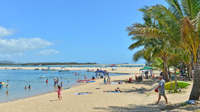 The couple decided to settle in Cotton Tree, on the Sunshine Coast.