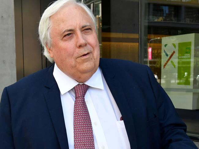 Clive Palmer is seen leaving the Supreme Court in Brisbane, Wednesday, September 12, 2018. (AAP Image/Darren England) NO ARCHIVING