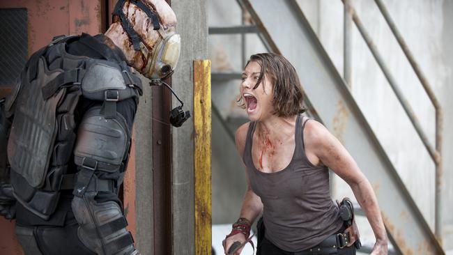 Now that’s what we’re talking about ... Maggie Greene confronts an armoured zombie. That’s what Glenn wore to escape the prison.