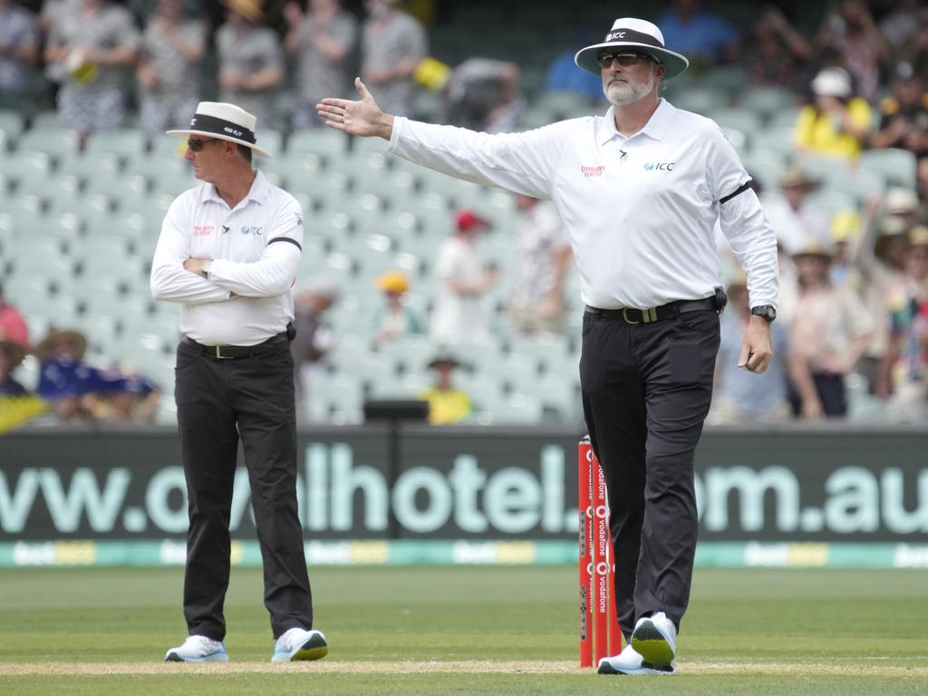 Marnus was saved by the raised right arm of umpire Paul Wilson. Picture: Getty Images