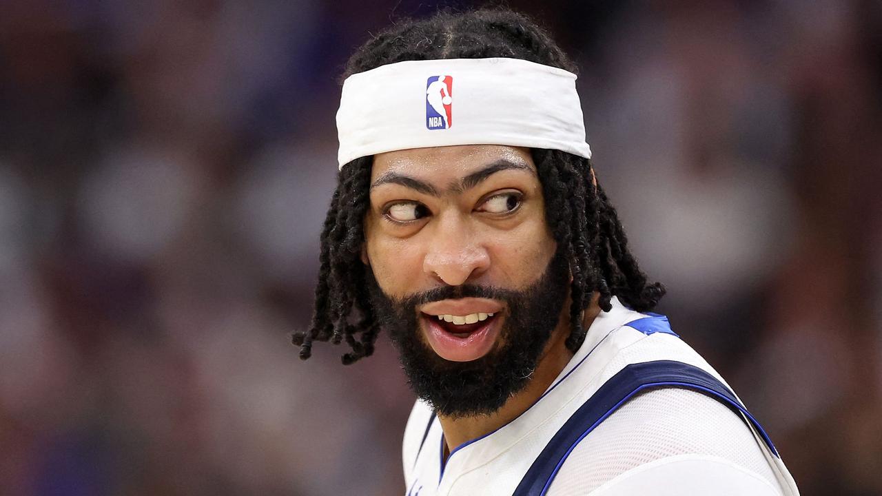 NBA world loses it as conspiracy erupts