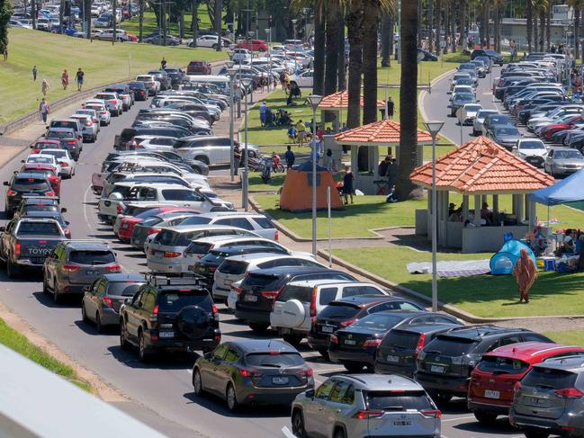 Cars queuing up near Eastern Beach. Picture: Mark Wilson