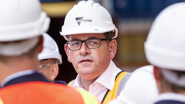 Premier Daniel Andrews speaks to media at a press conference at the entry point for the West Gate Tunnel boring machine in Footscray, Melbourne, Wednesday, February 20, 2019. (AAP Image/Daniel Pockett) NO ARCHIVING