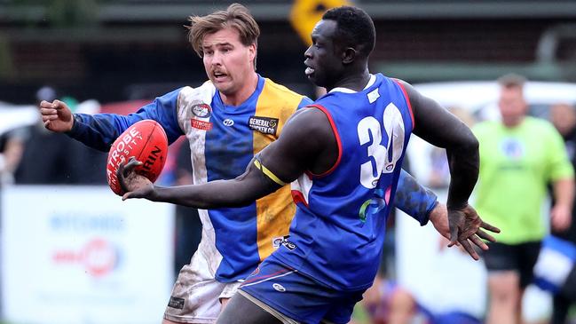 Majak Daw in action for North Heidelberg. Picture: Hamish Blair