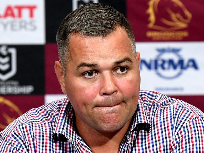 Coach Anthony Seibold of the Broncos speaks at a press conference after the round 23 NRL match between the Brisbane Broncos and the South Sydney Rabbitohs at Suncorp Stadium on August 23, 2019 in Brisbane, Australia. (Photo by Bradley Kanaris/Getty Images)