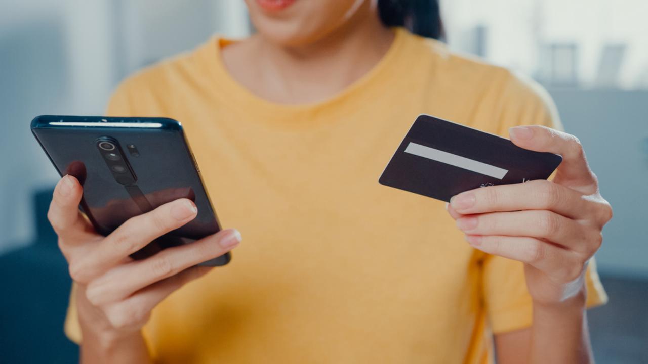 The Sydney woman recalls waking up in the early hours of the morning in order to rectify the problem with Qantas. Picture: iStock