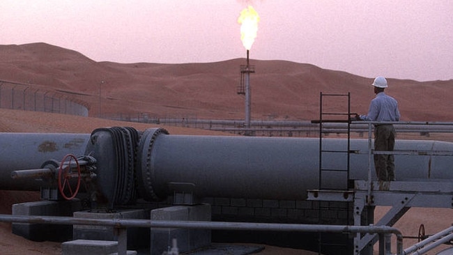 Aramco for decades has been the world’s largest crude producer, pumping from oil fields through complexes such as this one in shown in 2003 in Shaybah, Saudi Arabia. PHOTO: REZA/GETTY IMAGES