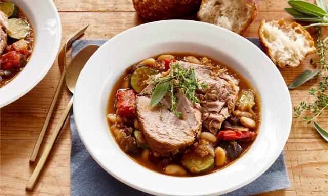 Slow cooker pork stew