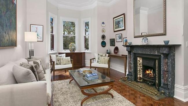 In the grand Fairlands mansion, this garden apartment has a host of period features, a sandstone cellar, media room and fireplaces.