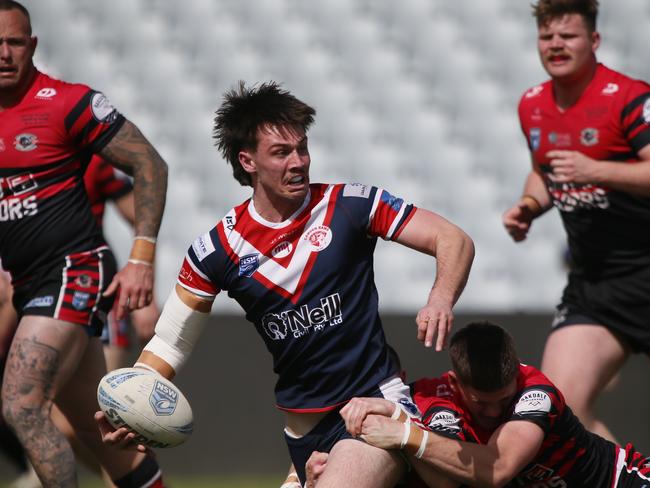 Harry Delaney prepares to offload. Picture Warren Gannon Photography