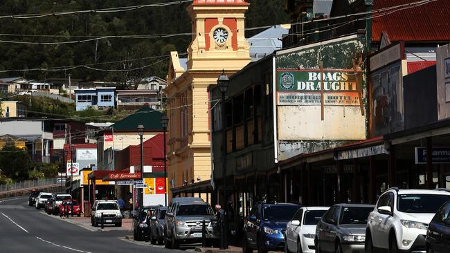 Protest is growing over a change to bus services from the West Coast to Hobart which have turned a return trip to the capital into a four-day affair complete with overnight stays in Burnie or Devonport.