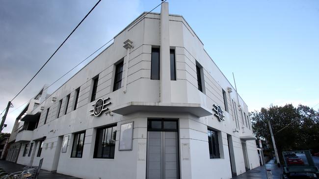 The Greyhound hotel before its demolition.