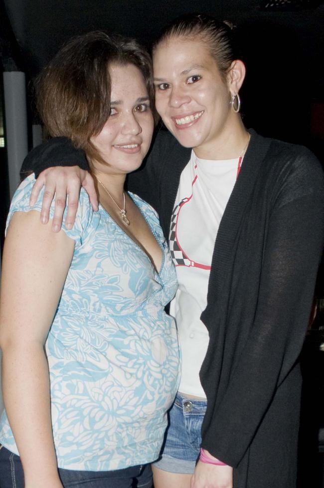 Doors nightclub, Mackay : Susan Bentley and Monique McMurphy