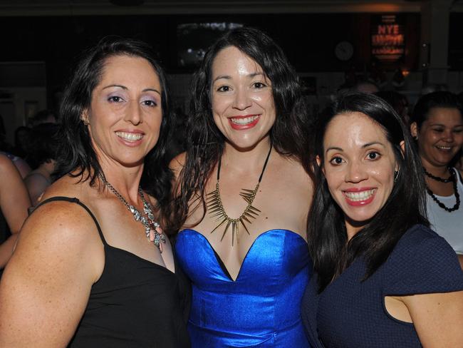 SAVVY Rachel Bond, Kim Stewart and Kristin Binch at the Sovereign Hotel Picture Bryan Lynch