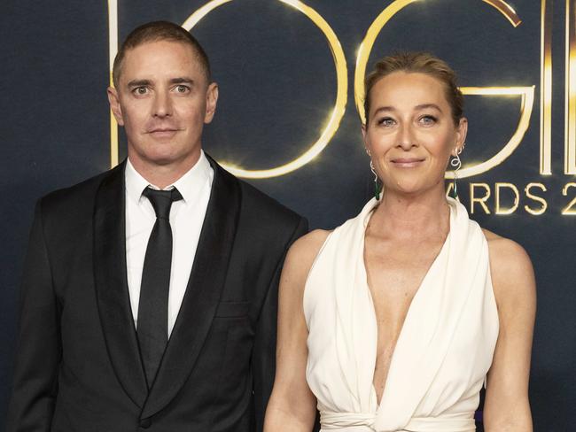 SYDNEY, AUSTRALIA - NewsWirePhotos -Sunday, 18 August 2024:LOGIE AWARDSAsher Keddie, Vincent Fantauzzo pose for a photo on the red carpet at the TV Week Logie Awards, The Star Sydney.Picture:NewsWire/ Monique Harmer