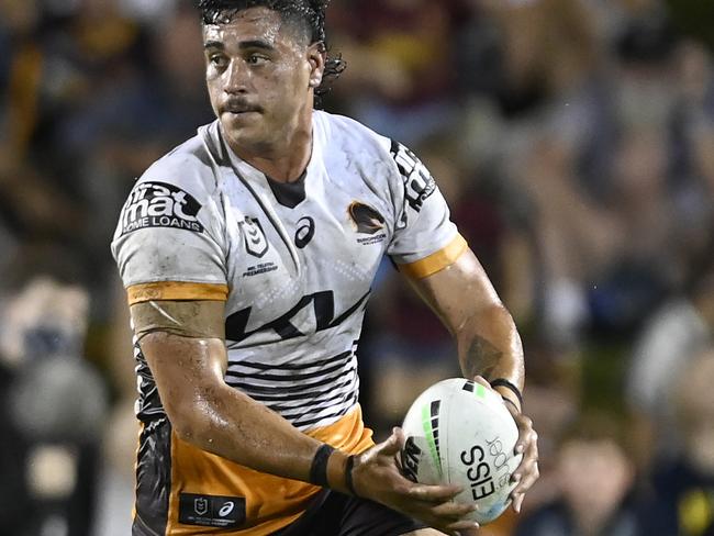 MACKAY, AUSTRALIA - FEBRUARY 26: Keenan Palasia of the Broncos runs the ball during the NRL Trial match between the North Queensland Cowboys and the Brisbane Broncos at BB Print Stadium on February 26, 2022 in Mackay, Australia. (Photo by Ian Hitchcock/Getty Images)