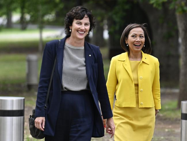 CANBERRA, AUSTRALIA - NewsWire Photos - February 11, 2025:  Kate Chaney and Dai Lee Arrive at The Lodge in Canberra. Picture: Martin Ollman / The Australian