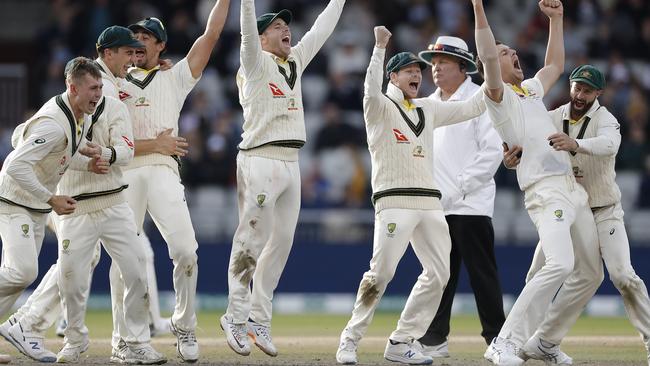 The Australian Cricketers Association is at loggerheads with Cricket Australia over pay cuts.