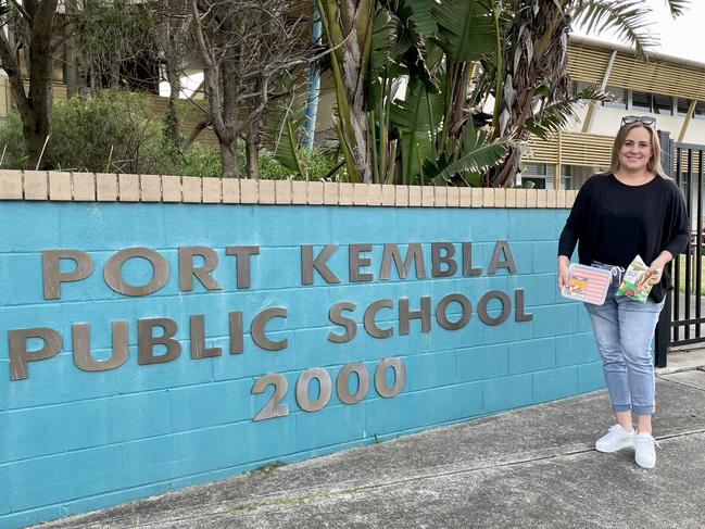 Port Kembla Primary School P&C member Tarryn Bracken will be in charge of cooking up democracy sausages on Election Day. Taken Friday, May 20, 2022. Picture: Dylan Arvela