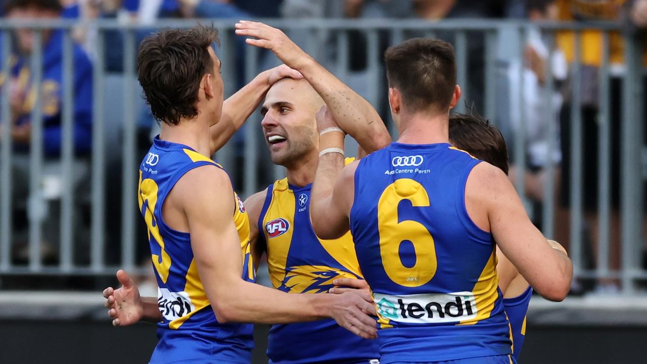 AFL 2023 Round 12 - West Coast v Collingwood