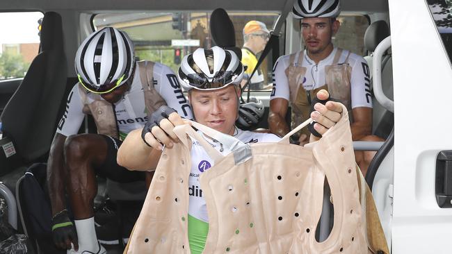 Riders from Dimension Data put on ice vests. Picture: Sarah Reed