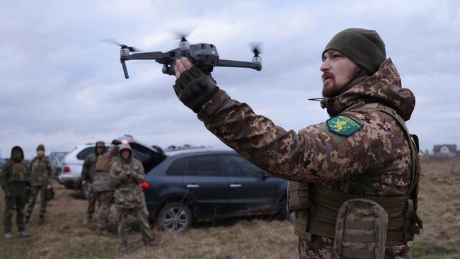 UKraine military practice flying a drone. Picture: Getty Images.