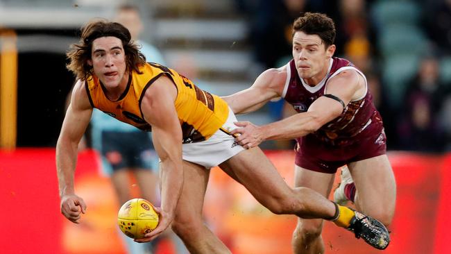 Jai Newcombe is playing a key midfield role at the Hawks. Picture: Dylan Burns/AFL Photos via Getty Images