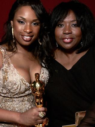 Mother and daughter ... In this dated February 25, 2007 filed photo shows Actress in a Supporting role winner Jennifer Hudson (L) and her mother Darnell. Picture: AFP