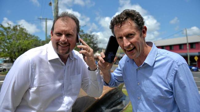 Labor candidate for Capricornia Russell Robertson and Shadow Minister for Regional Services Stephen Jones have pledged to fix notorious black spots in Capricornia. Picture: Zizi Averill