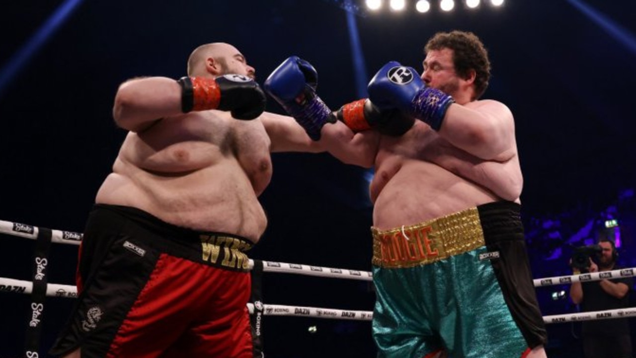 Boxing 2023 181kg Wings of Redemption wins fight against Boogie 2988 in heaviest bout ever