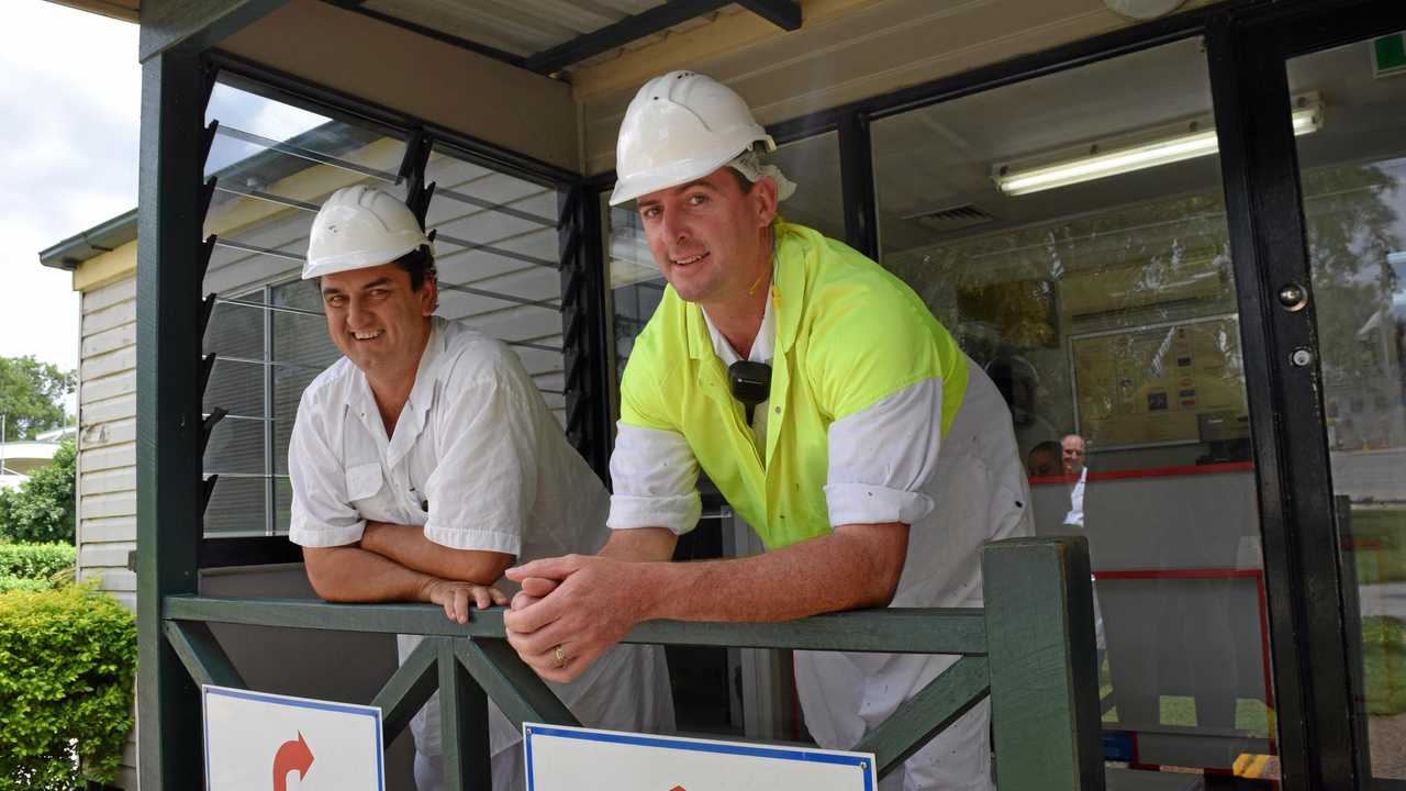 Murray Wilson and Lee Shepley have worked at JBS Dinmore for 21 years. Picture: Emma Clarke
