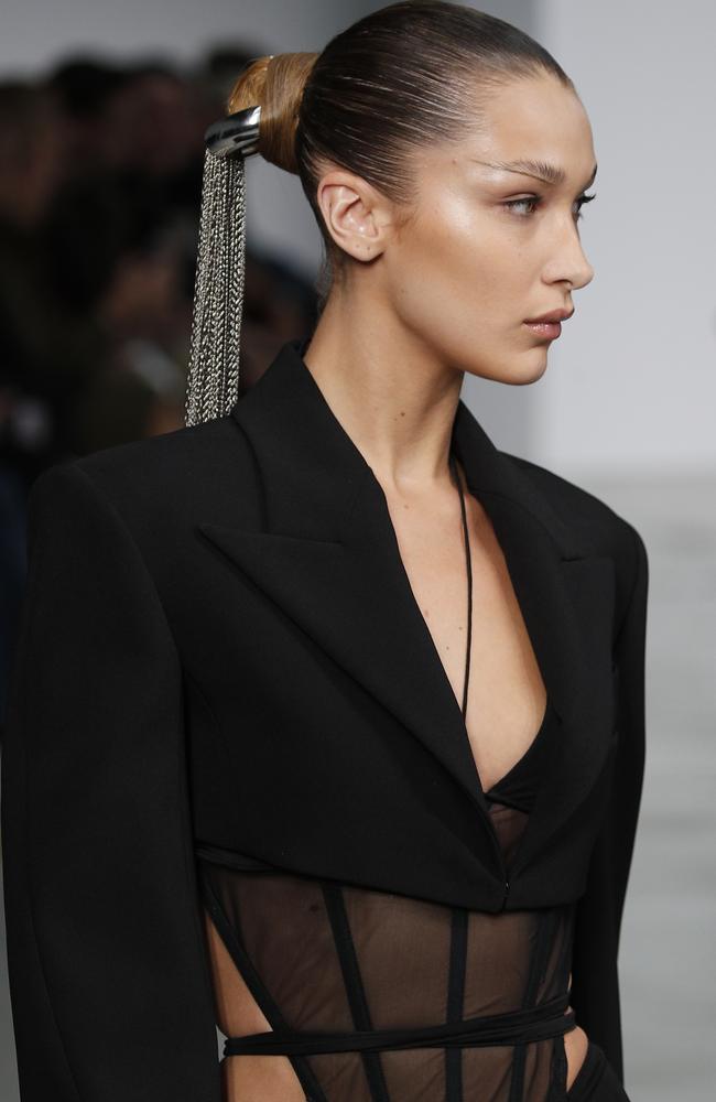 Bella Hadid Paris, France September 26, 2019 – Star Style